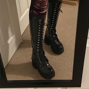 Muro vintage black patent leather knee high boots